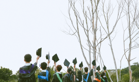 🎓 6 DAYS TO GO!